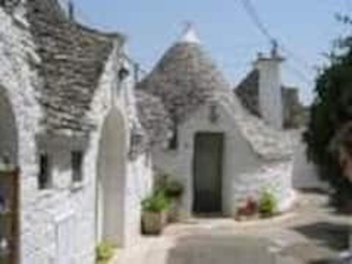 Room In Bb - Stunning Quadruple Room In Ancient Masseria Near The Sea In A Quiet Olive Trees ออสตูนี ภายนอก รูปภาพ